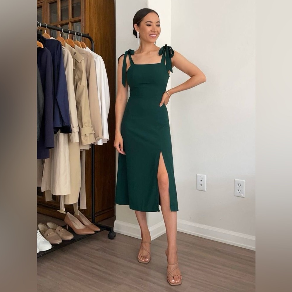 Reformation Twilight Dress Emerald green size 6